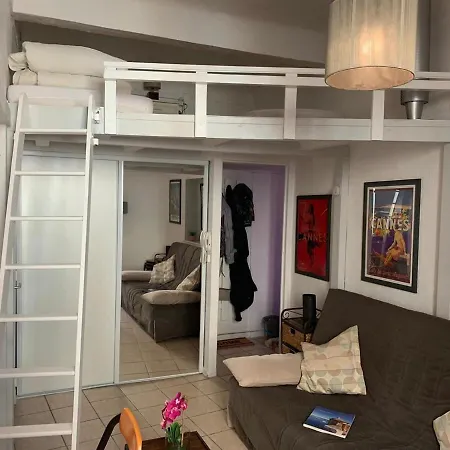 A092-studio Agreable Avec Mezzanine - Le Suquet