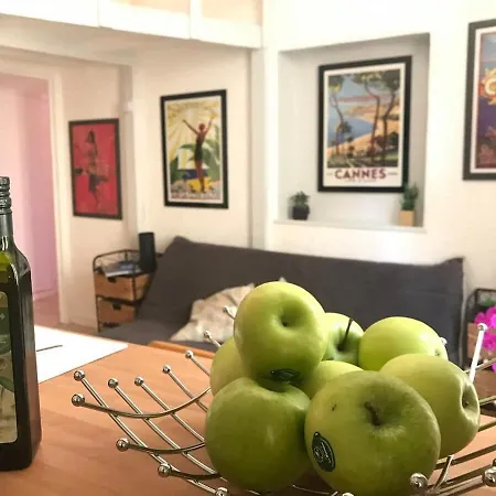 Apartment A092-studio Agreable Avec Mezzanine - Le Suquet *
